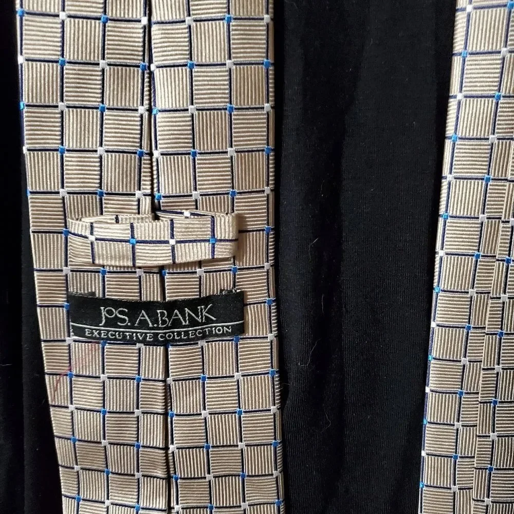 Jos A Bank Tan & Blue Square Patterned Silk Tie